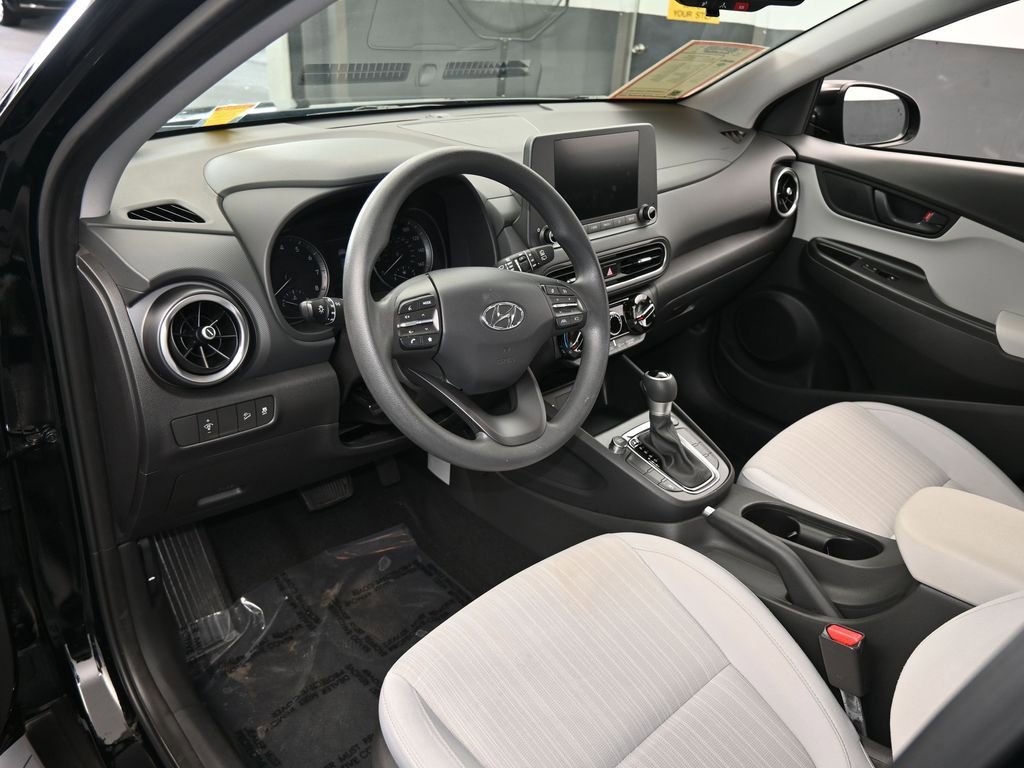 Used 2023 Hyundai Kona SEL image 10
