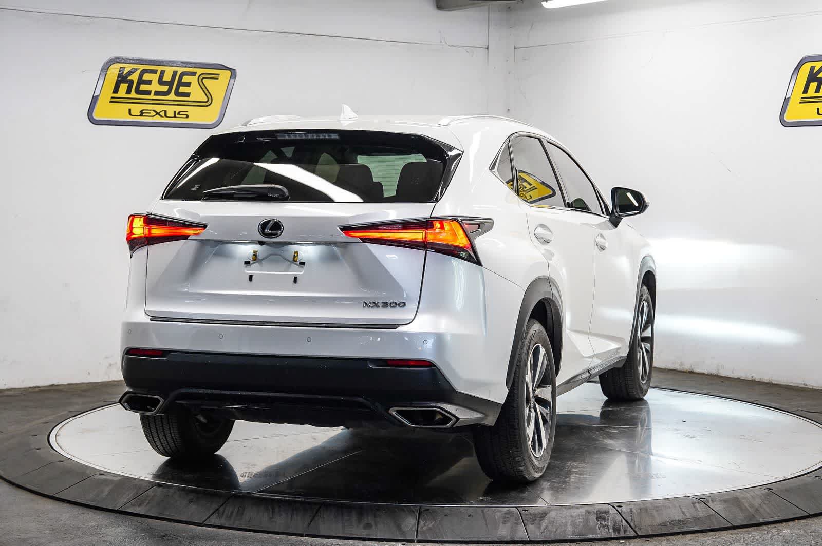 Used 2019 Lexus NX 300 FWD w/ Premium Package image 4