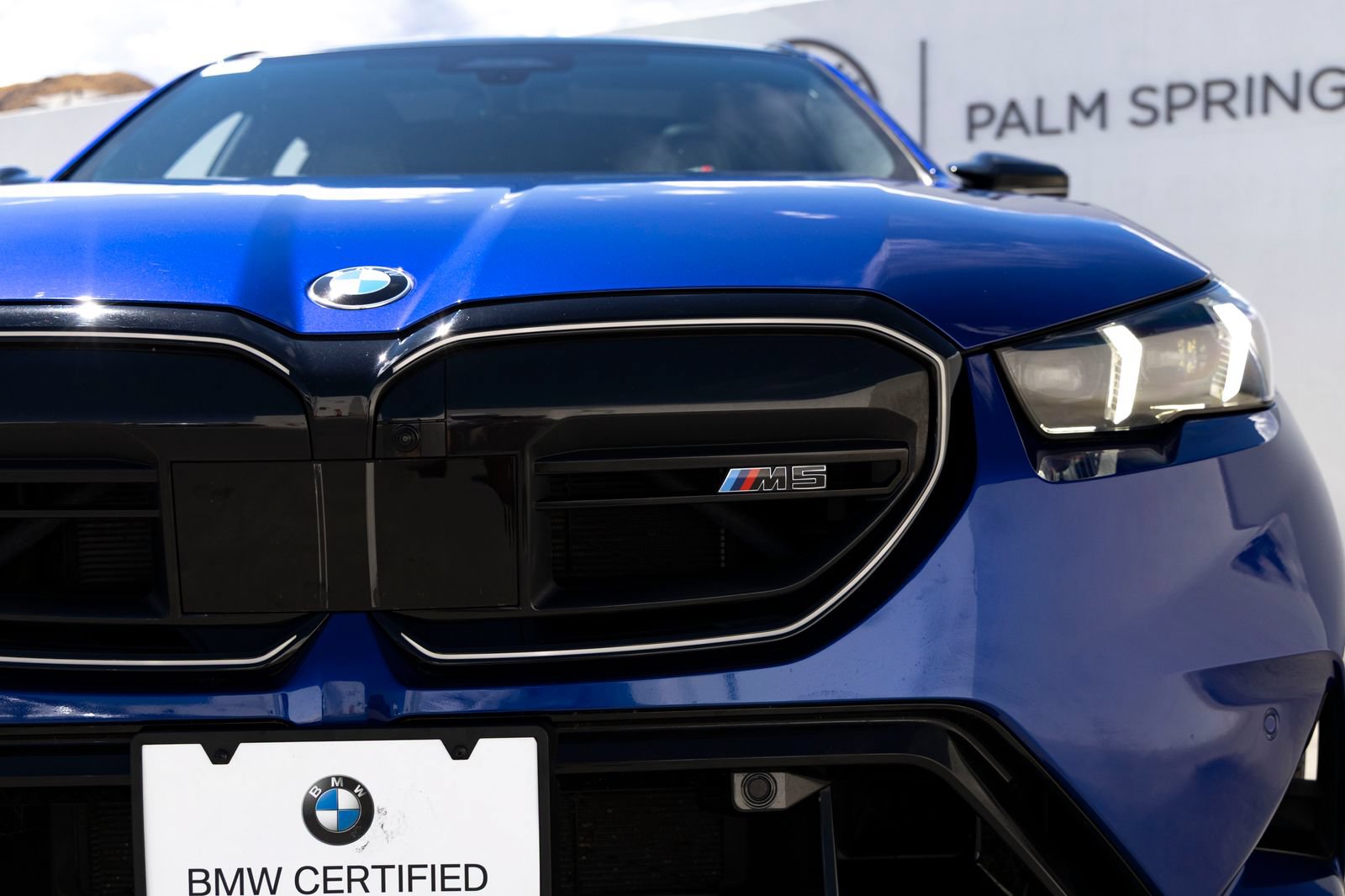 Certified 2025 BMW M5 Touring AWD/4WD image 9