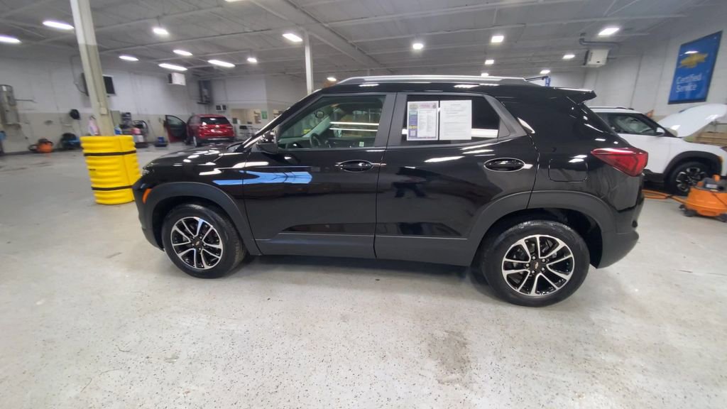 Certified 2024 Chevrolet TrailBlazer LT w/ Convenience Package image 7