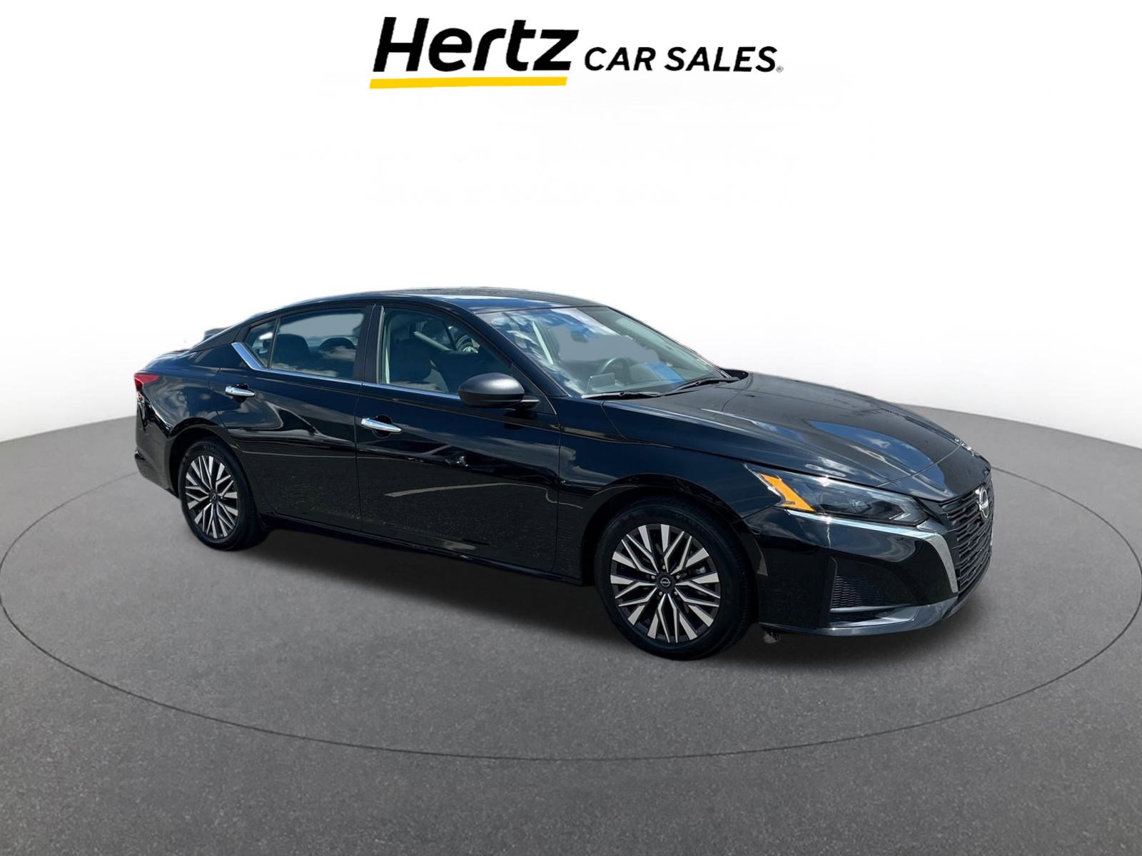 Used 2024 Nissan Altima 2.5 SV