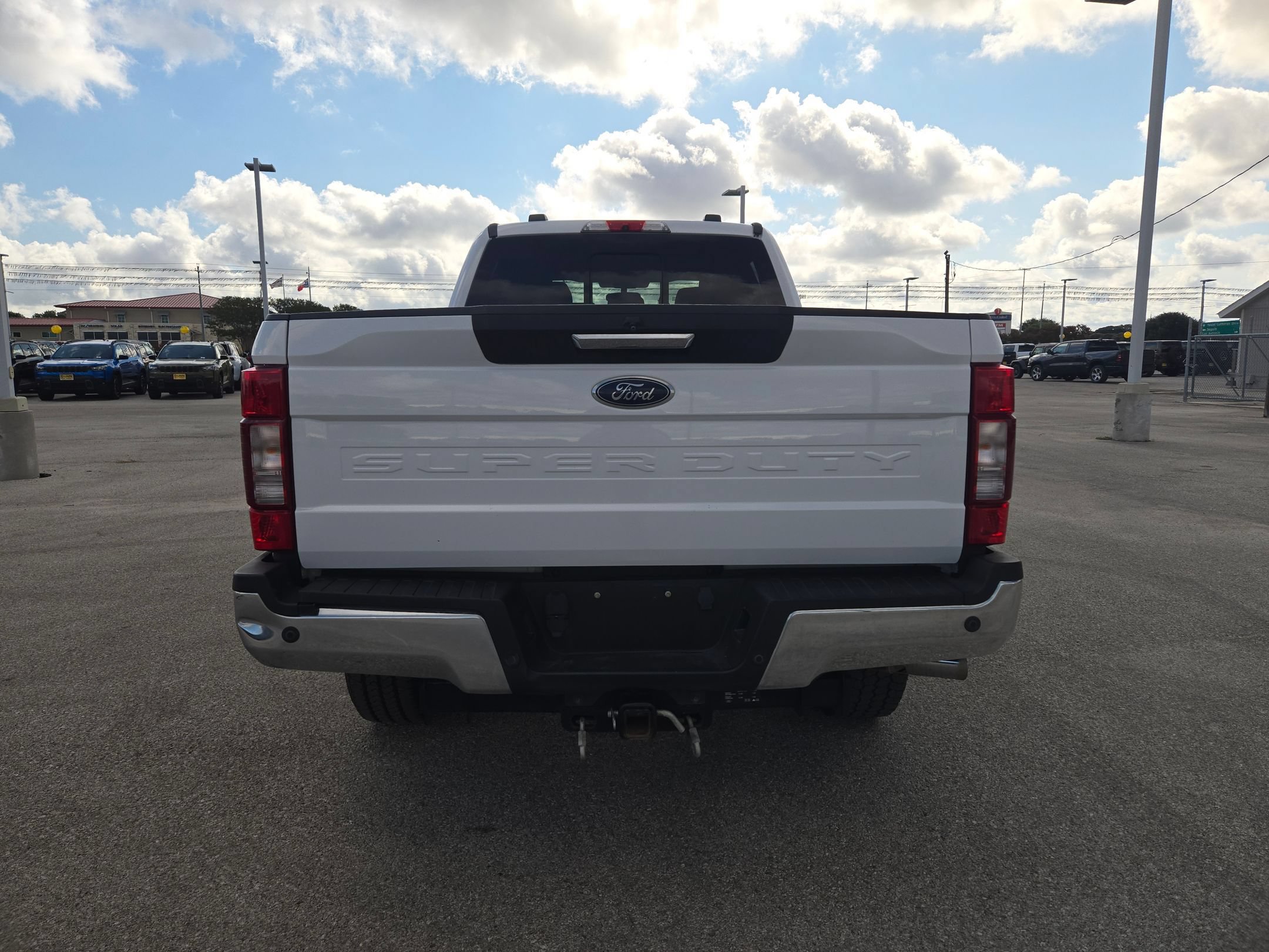 Used 2020 Ford F250 XLT w/ XLT Premium Package AWD/4WD image 4