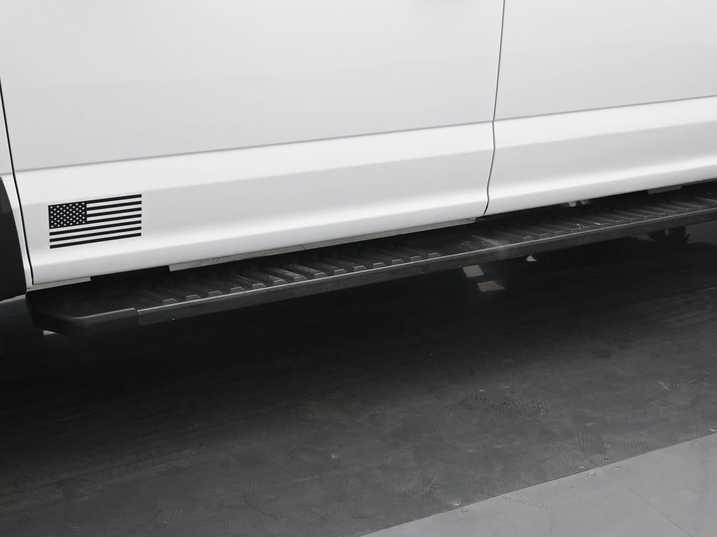 Used 2018 Ford F150 Lariat w/ Equipment Group 502A Luxury AWD/4WD image 27