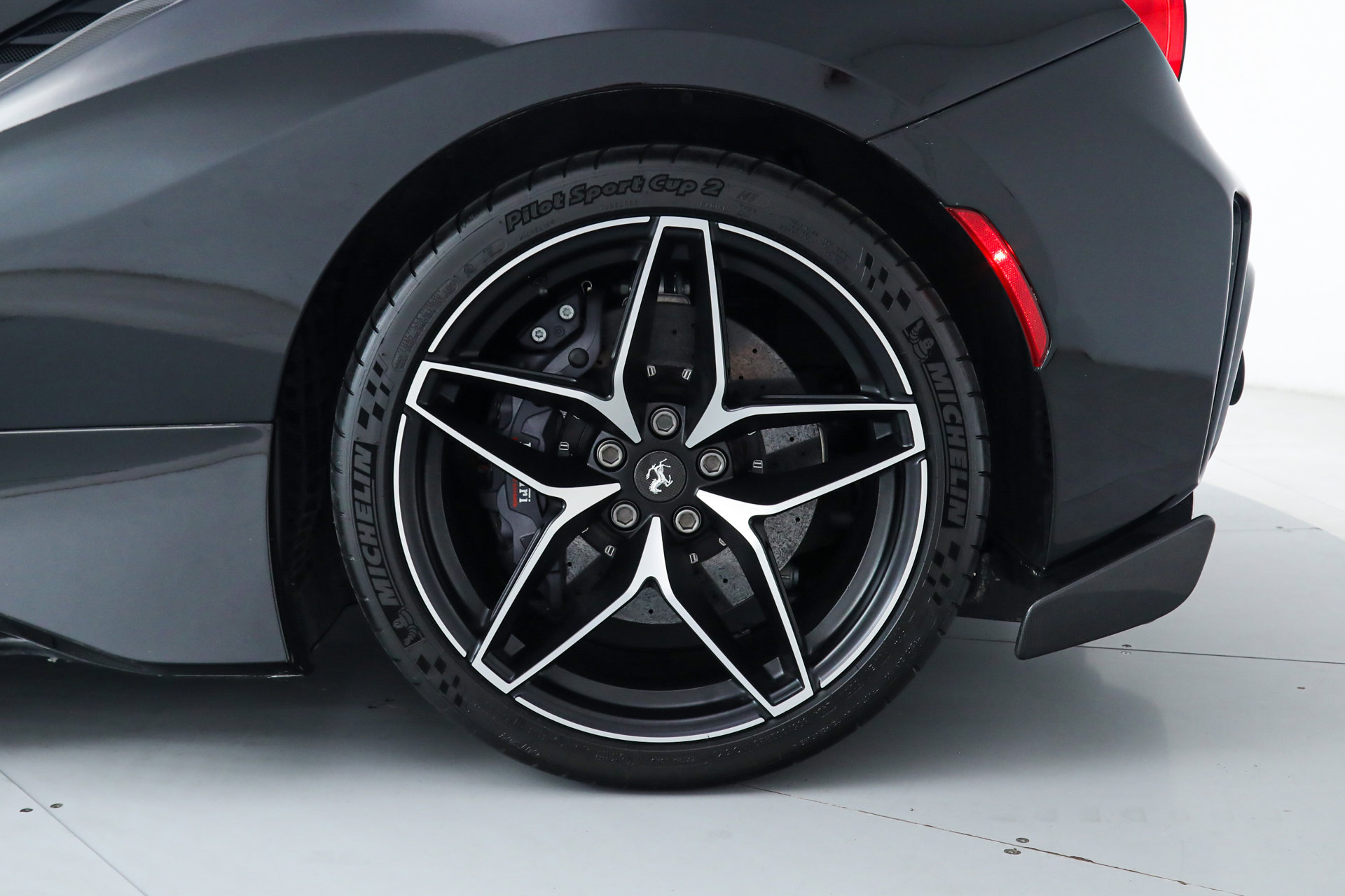 Certified 2019 Ferrari 488 Pista Spider image 43