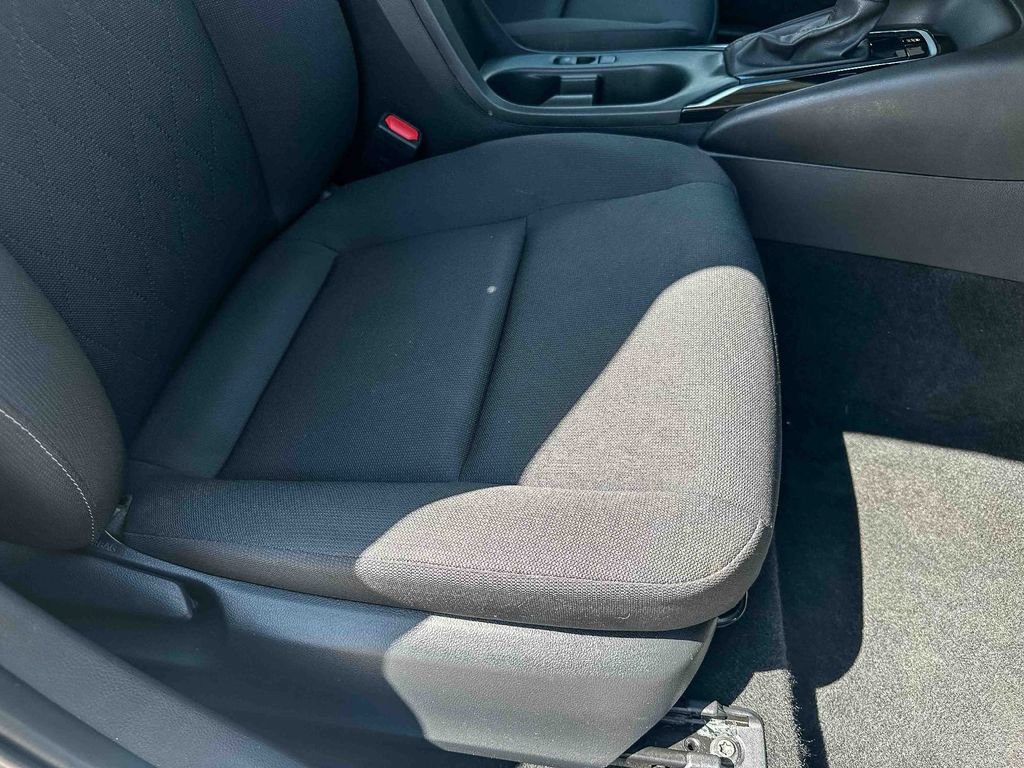 Used 2024 Toyota Corolla LE image 23