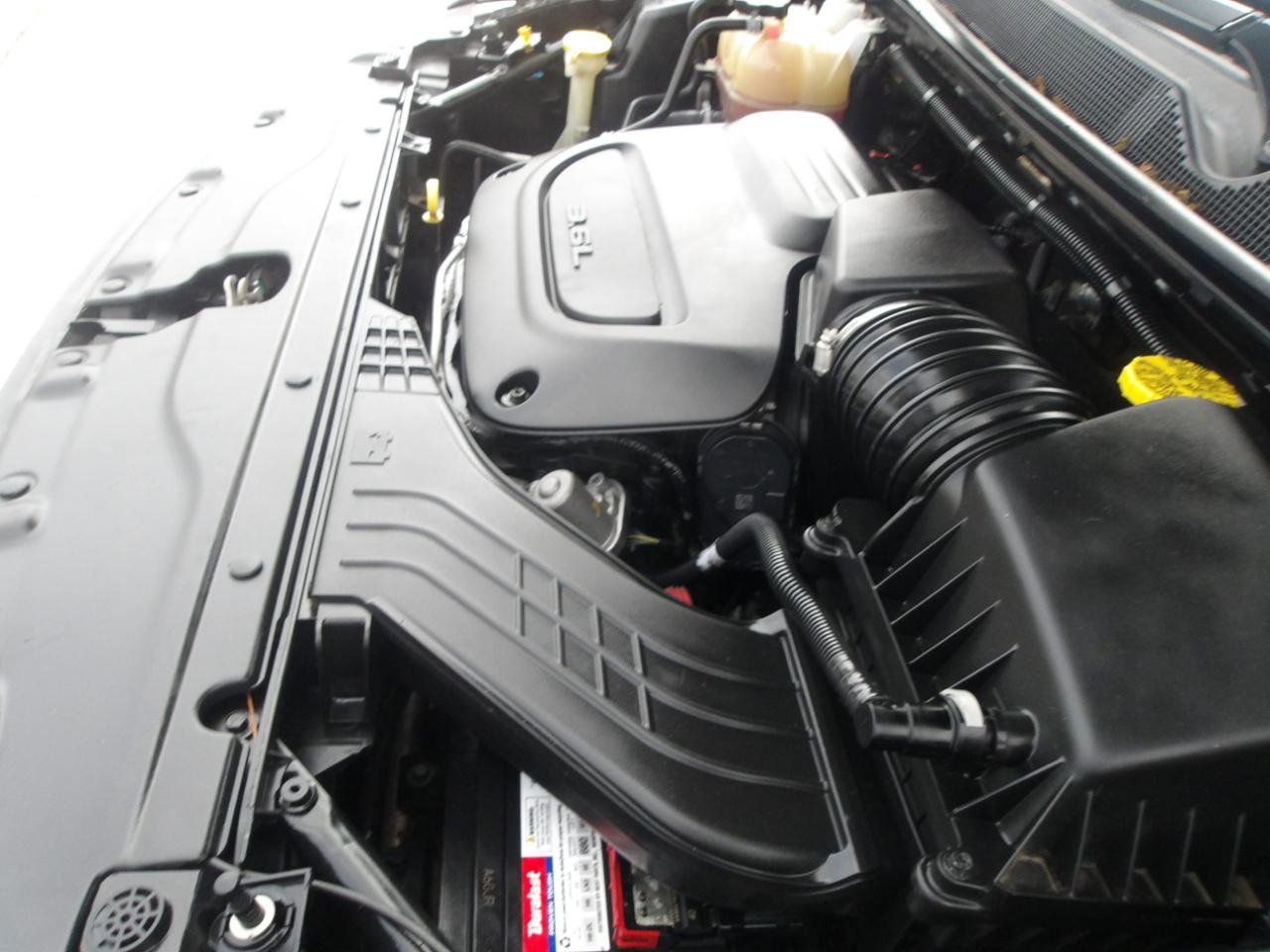 Used 2020 Chrysler Voyager Lxi FWD image 26