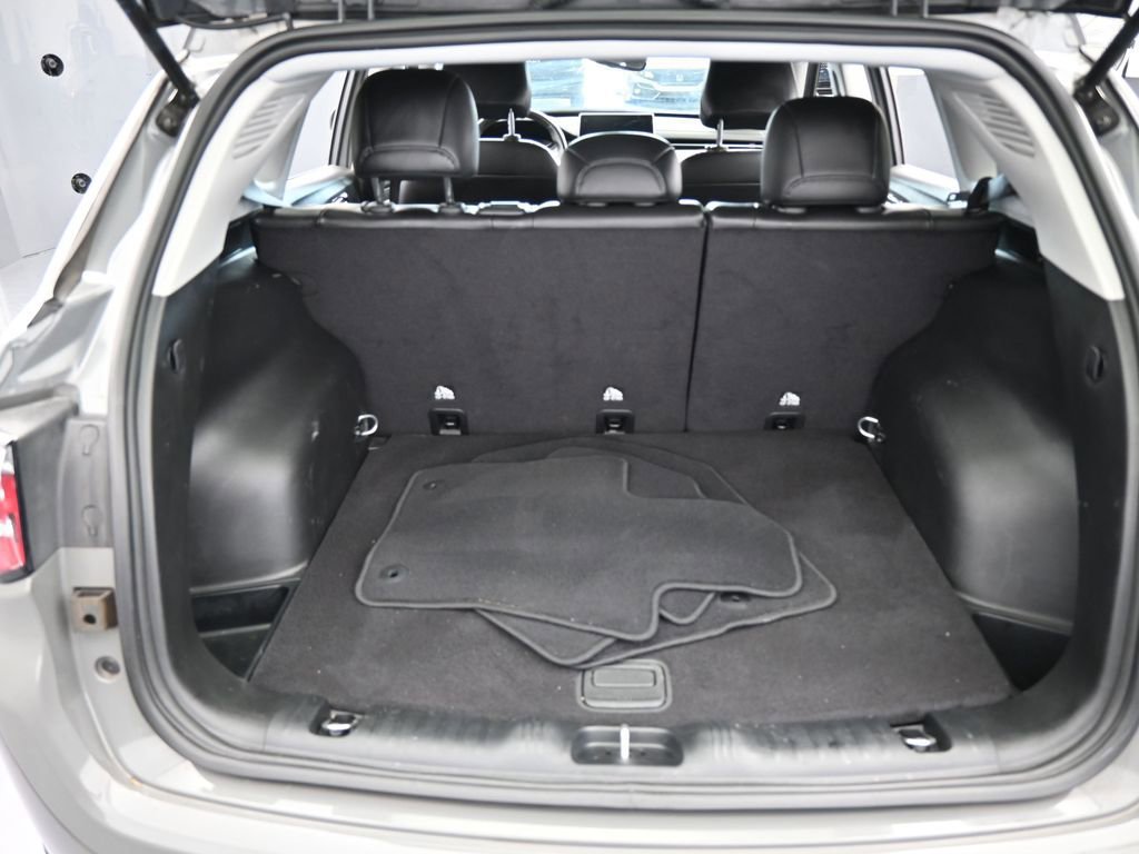 Used 2022 Jeep Compass Limited image 40