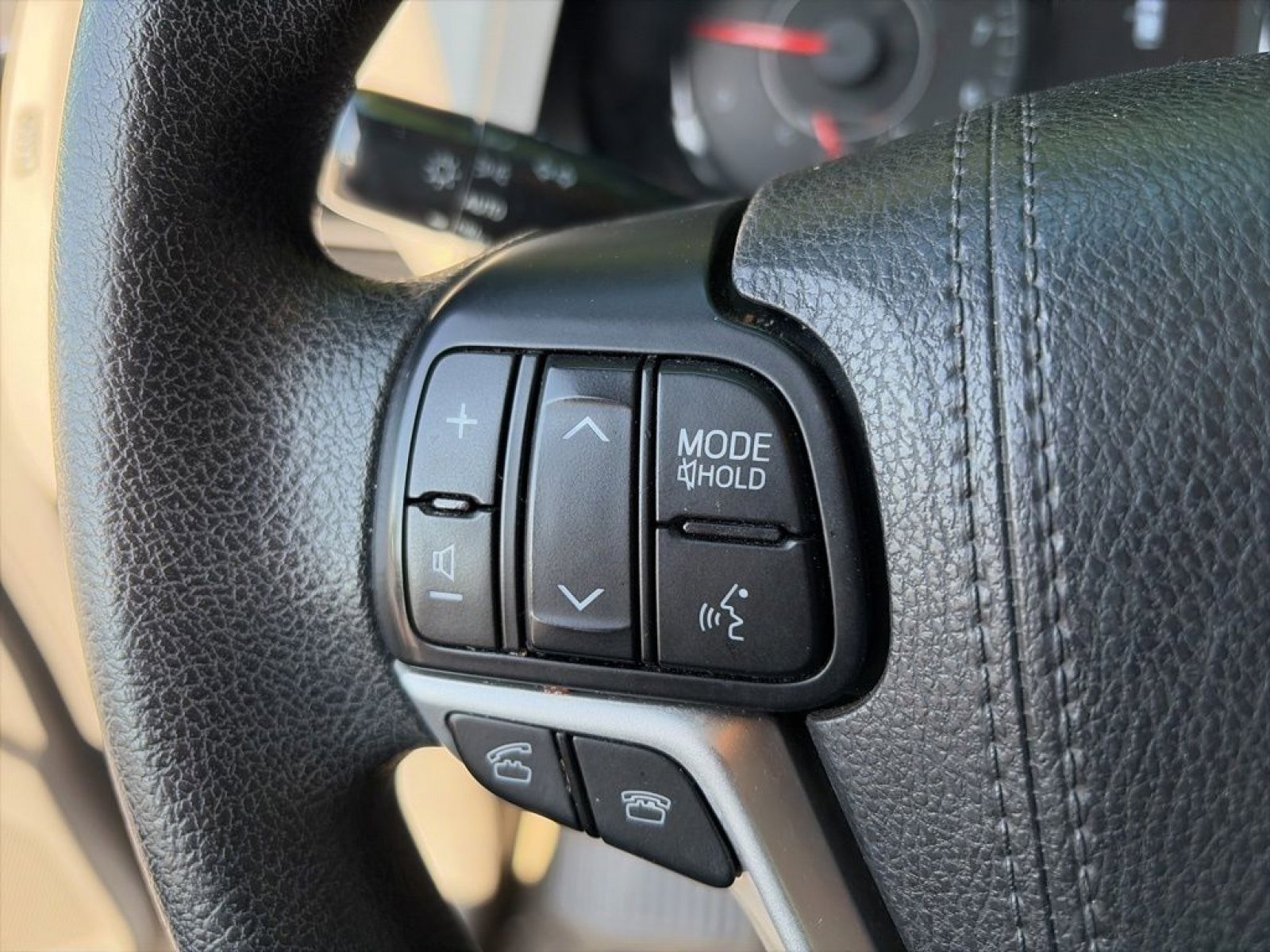 Used 2017 Toyota Sienna L FWD image 14