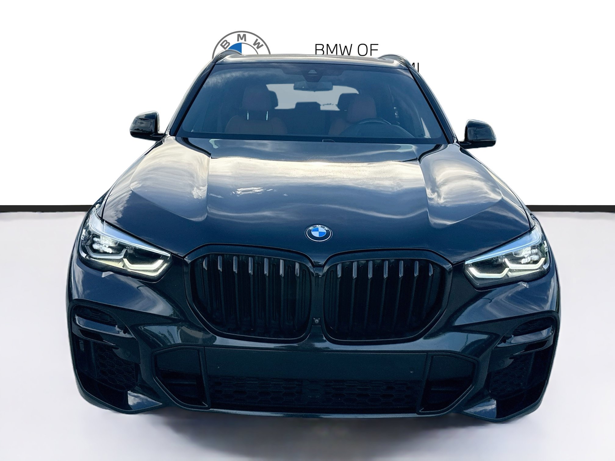 Used 2022 BMW X5 xDrive40i w/ M Sport Package AWD/4WD image 2
