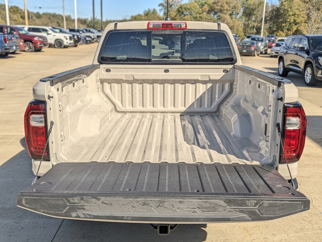 New 2026 GMC Canyon Elevation image 11