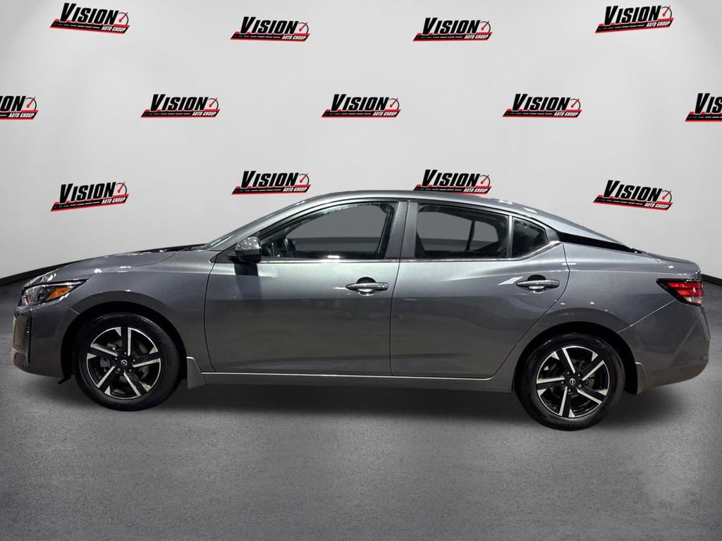Used 2025 Nissan Sentra SV image 8