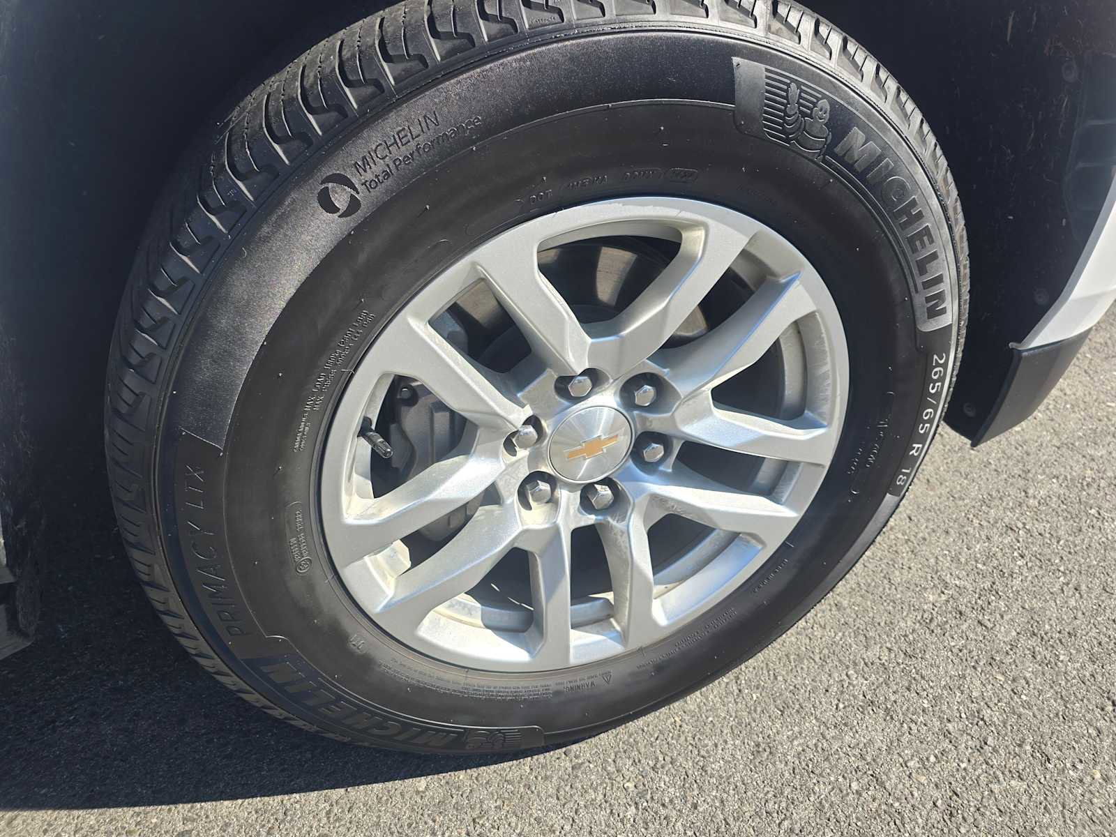 Used 2024 Chevrolet Tahoe LT image 9