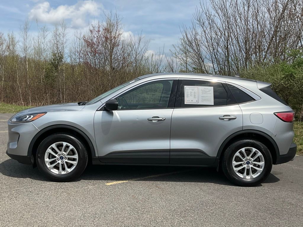 Certified 2022 Ford Escape SE w/ Cold Weather Package image 26