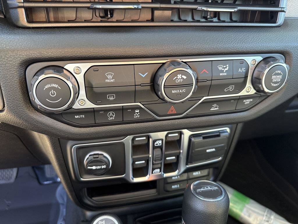 New 2026 Jeep Gladiator Sport AWD/4WD image 20