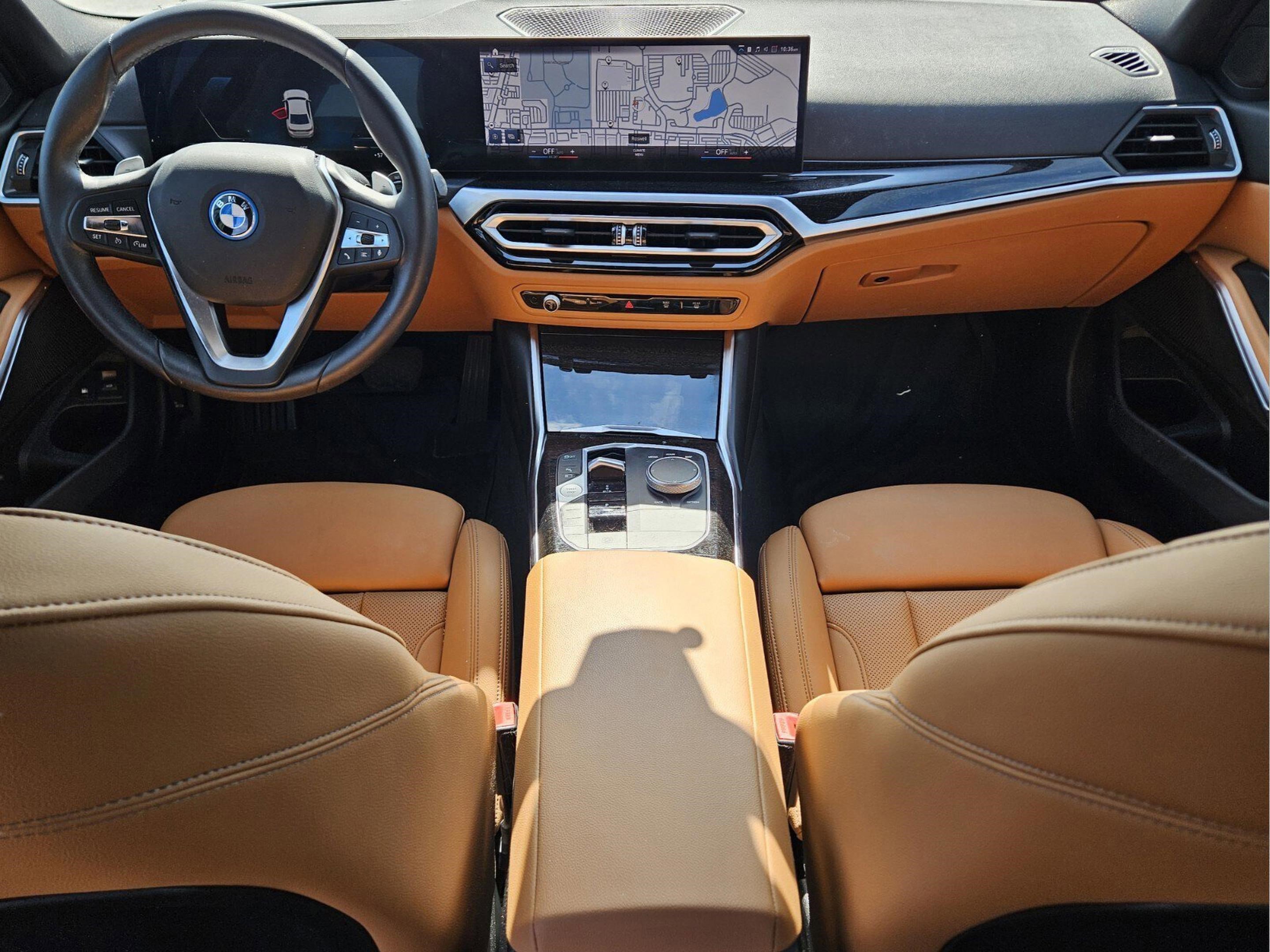Used 2023 BMW 330e w/ Driving Assistance Package RWD image 11