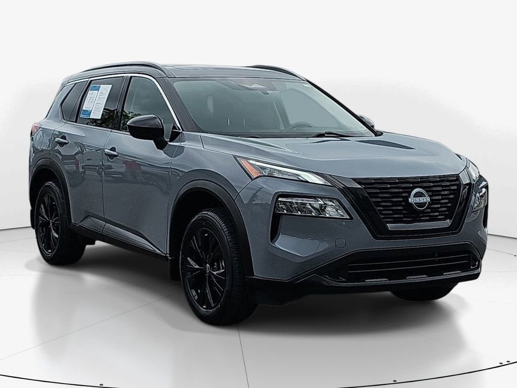 Used 2023 Nissan Rogue SV w/ SV Premium B Package FWD image 3