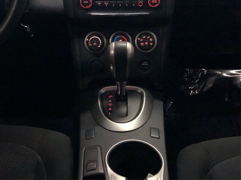 Used 2014 Nissan Rogue S w/ Convenience Package FWD image 23