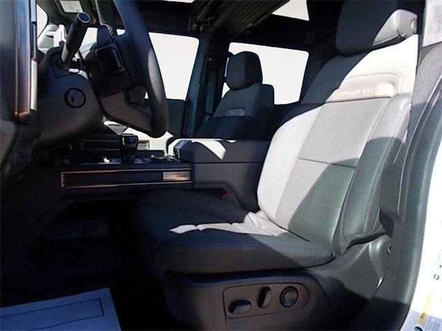 New 2025 GMC Hummer EV 2X w/ Extreme Off-Road Package image 11