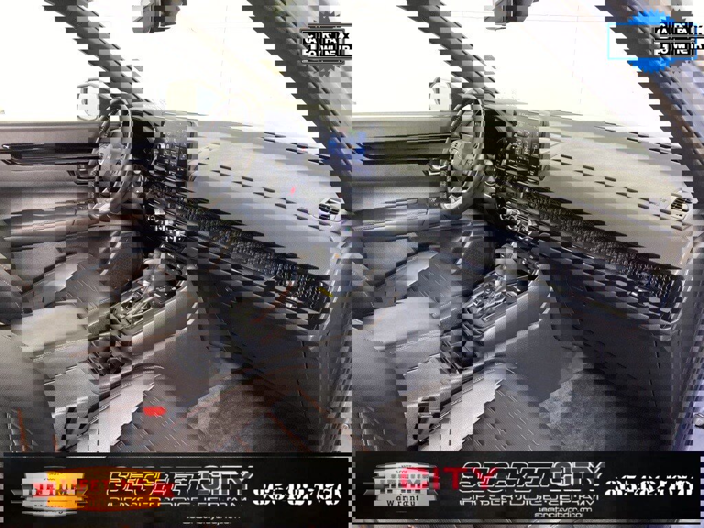 Used 2025 Honda CR-V Sport Touring image 32