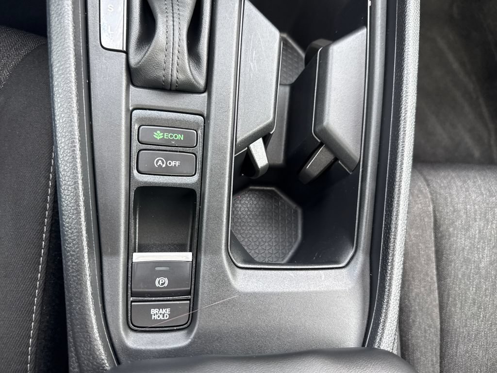 Certified 2024 Honda Accord EX image 28