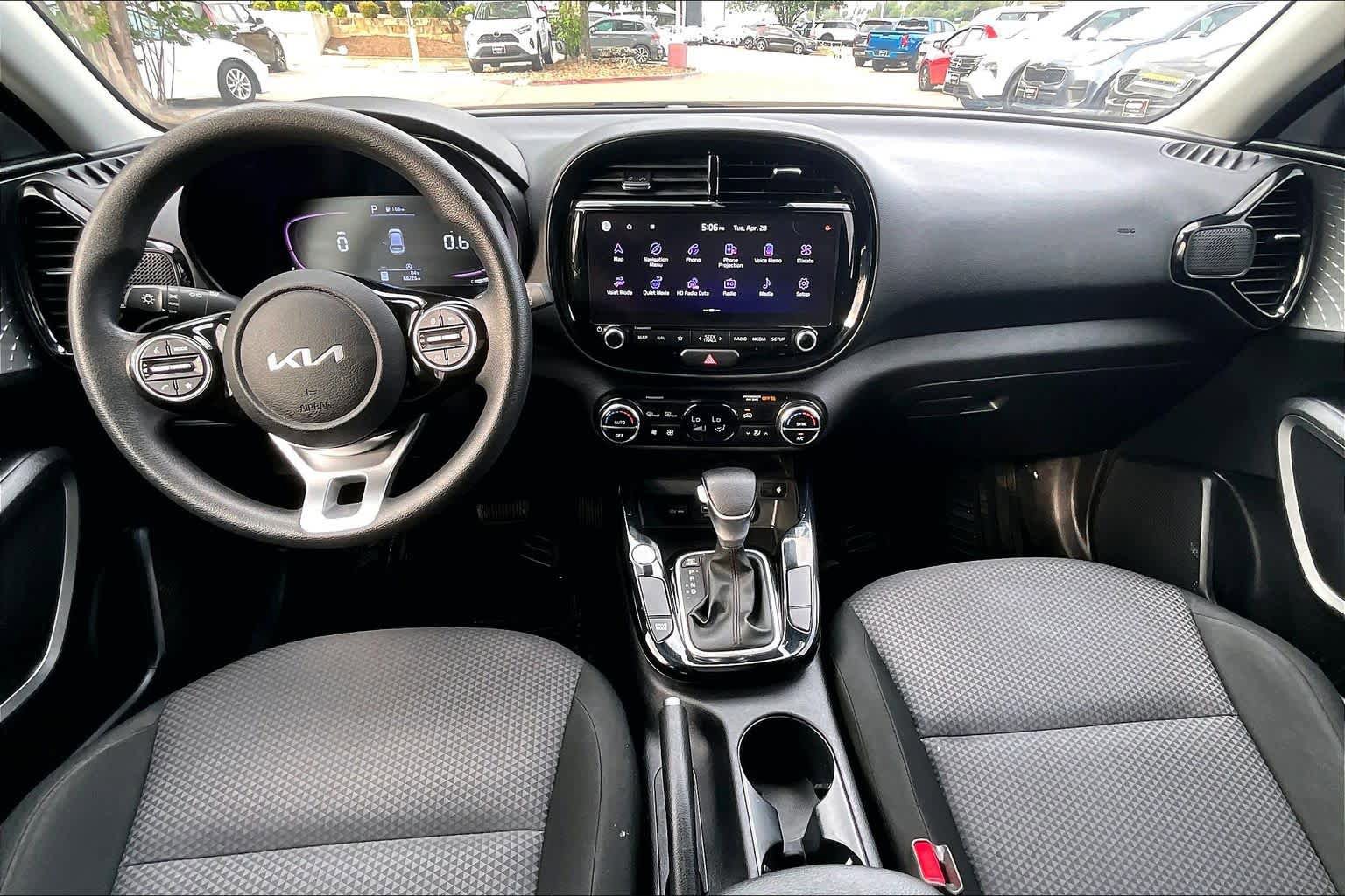 Used 2024 Kia Soul S FWD image 15