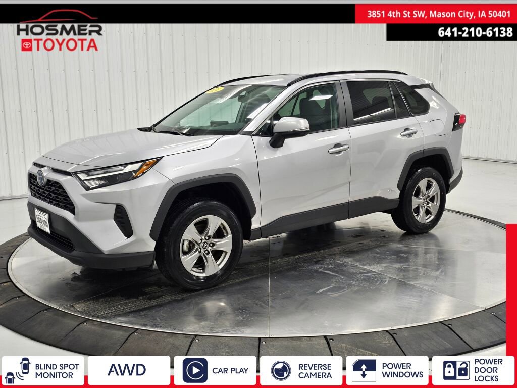 Used 2024 Toyota RAV4 XLE image 1
