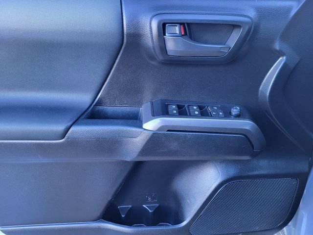 Used 2021 Toyota Tacoma TRD Off-Road w/ Technology Package image 13