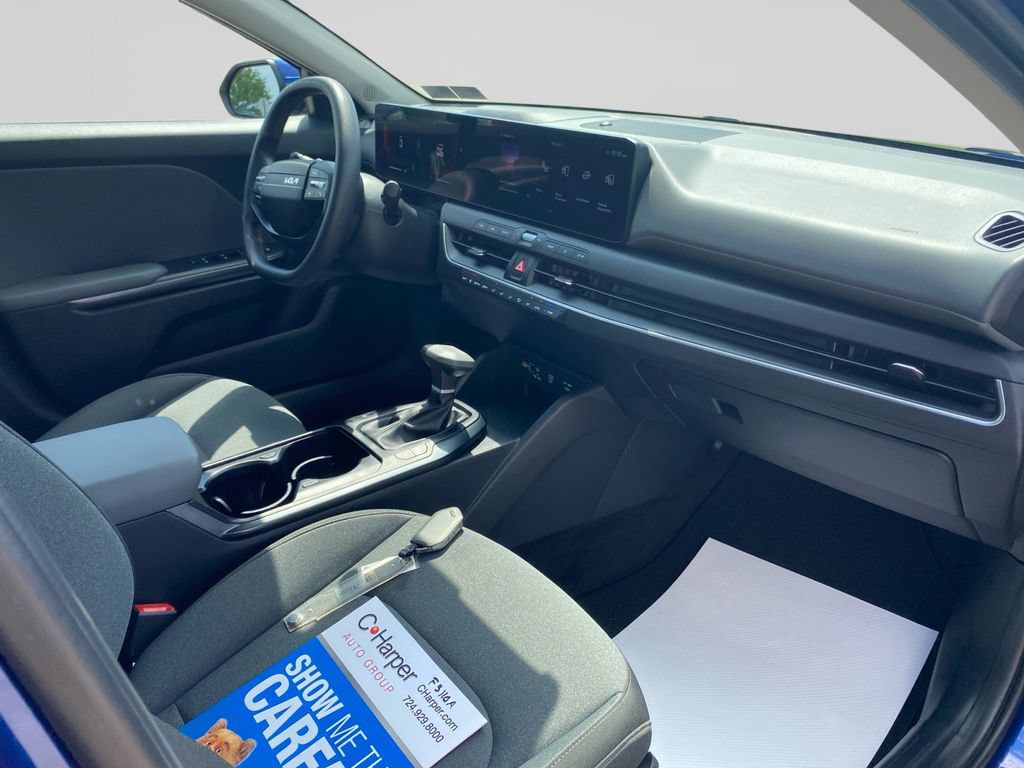 Certified 2025 Kia K4 FWD image 10