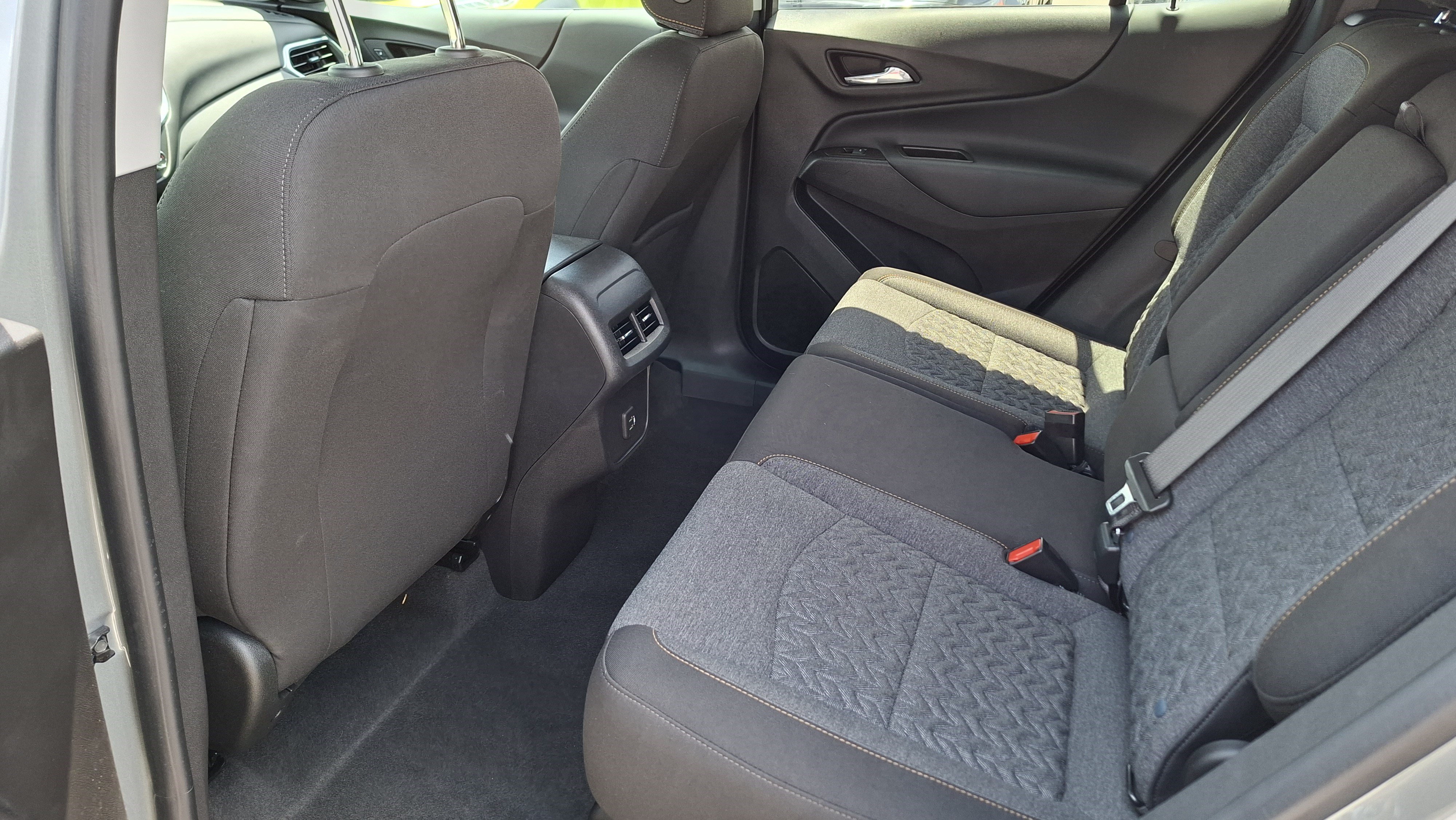 Used 2023 Chevrolet Equinox LT AWD/4WD image 20