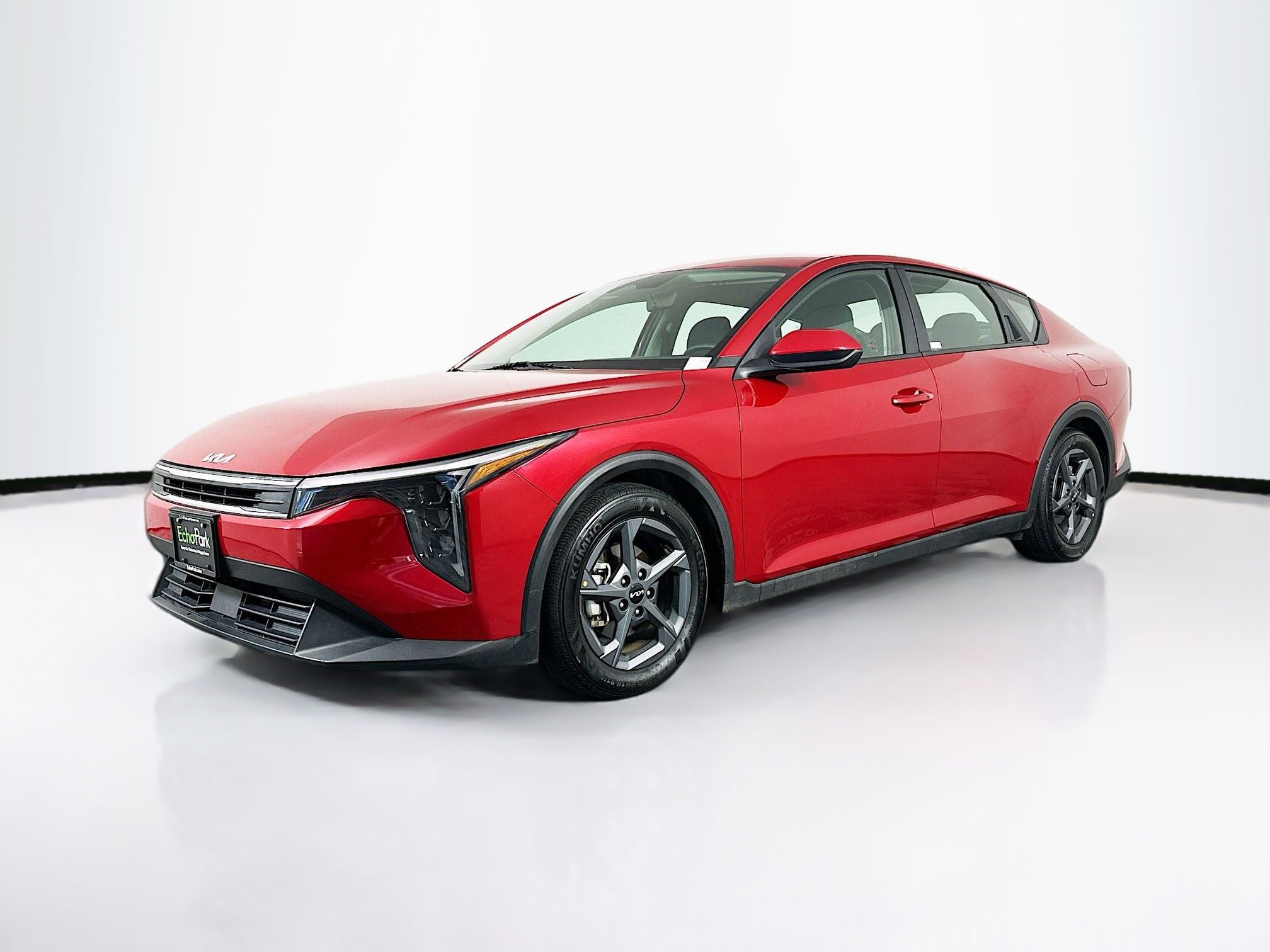 Used 2025 Kia K4 LXS image 3