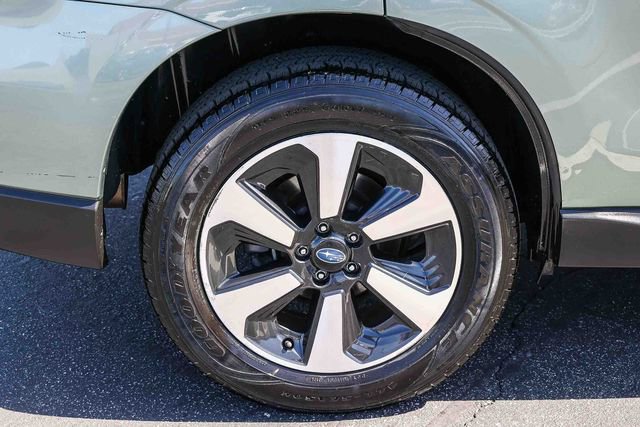 Used 2018 Subaru Forester 2.5i w/ Alloy Wheel Package AWD/4WD image 8