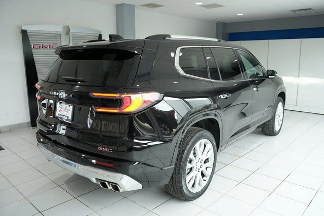 Used 2024 GMC Acadia Denali image 7