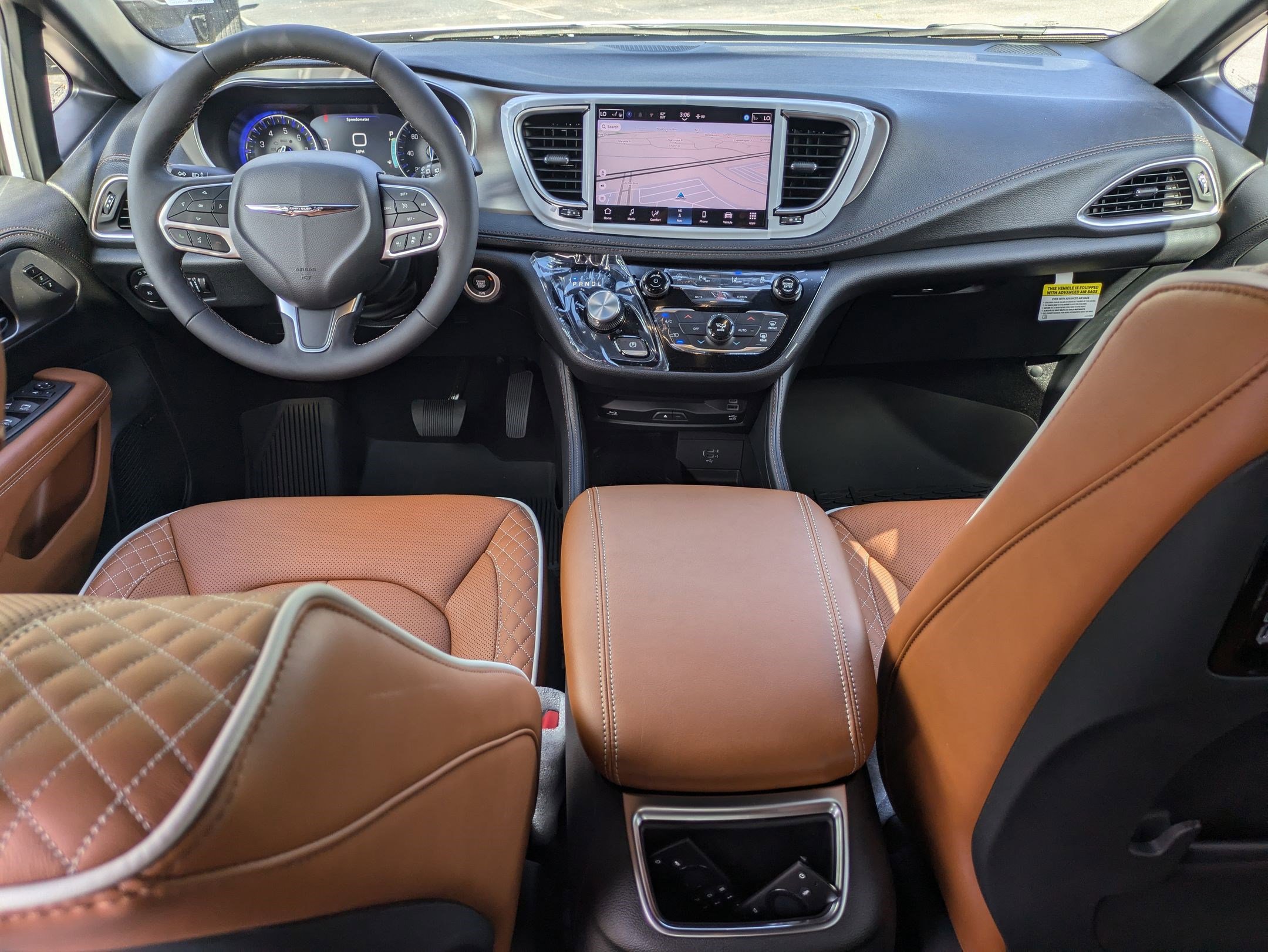 New 2026 Chrysler Pacifica Pinnacle image 21