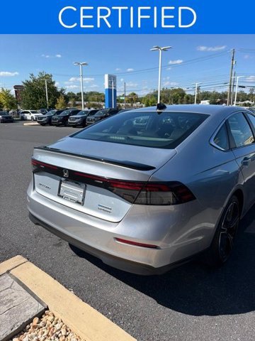 Used 2025 Honda Accord Sport image 9