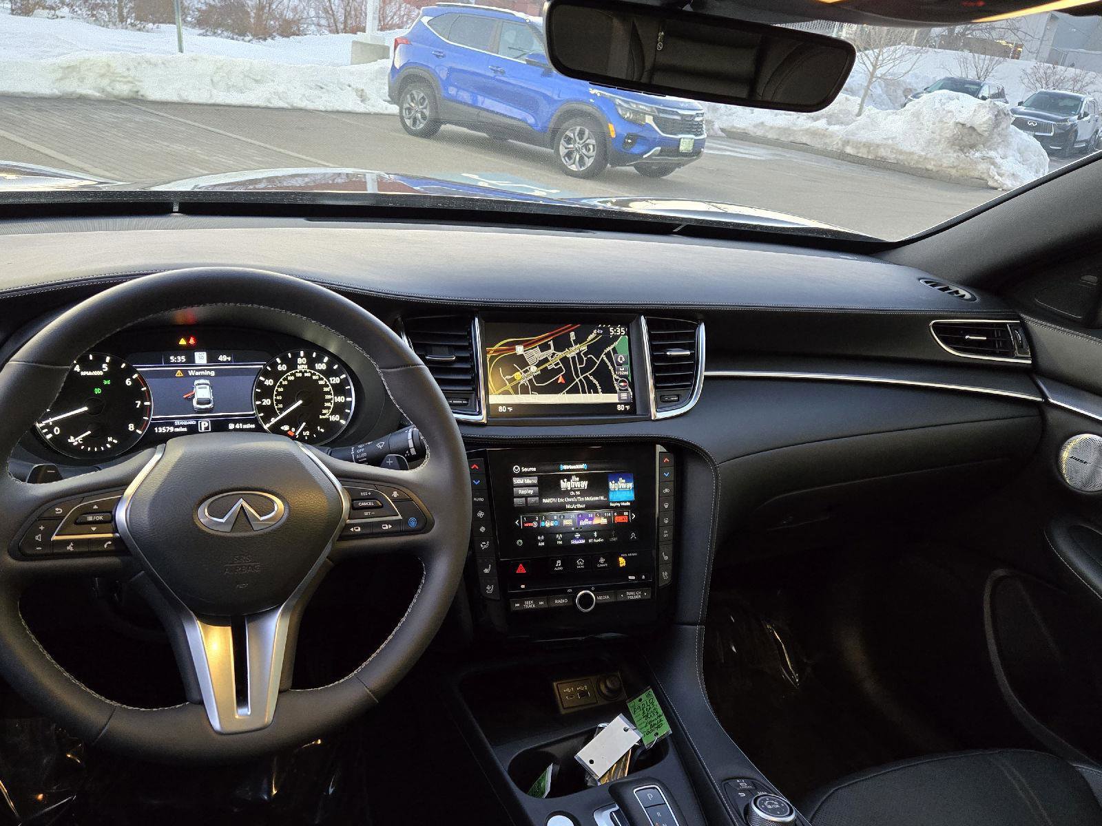 Certified 2025 INFINITI QX55 Essential image 8