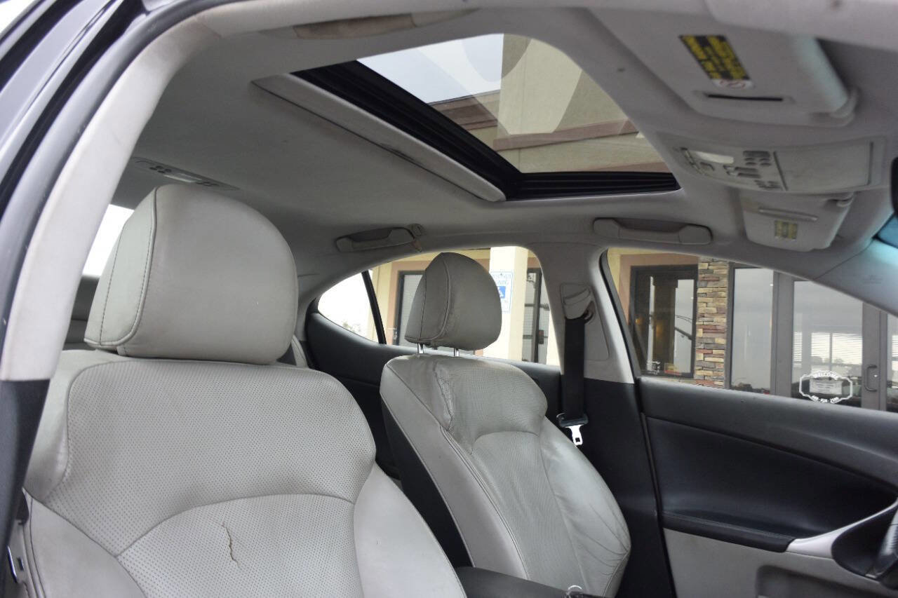 Used 2011 Lexus IS 250 image 29