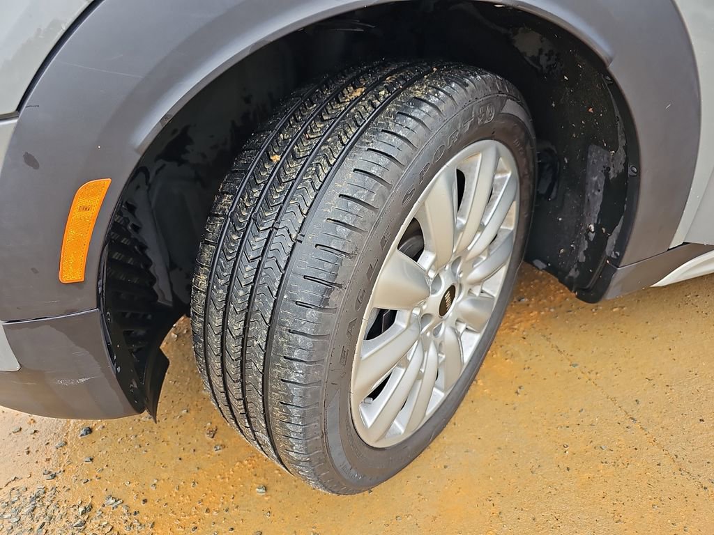 Used 2022 MINI Cooper Countryman S w/ Premium Package image 18