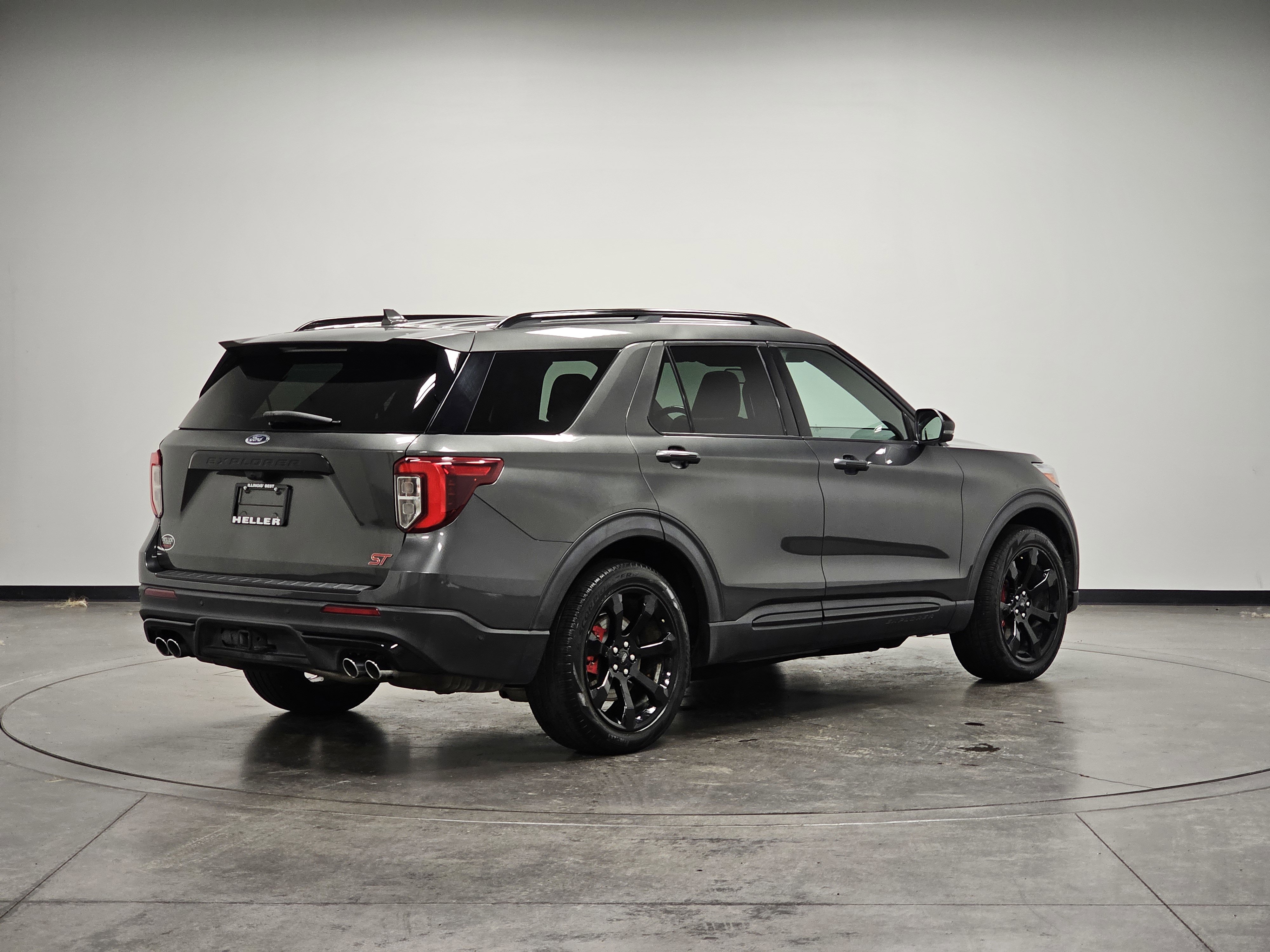 Used 2020 Ford Explorer ST image 8