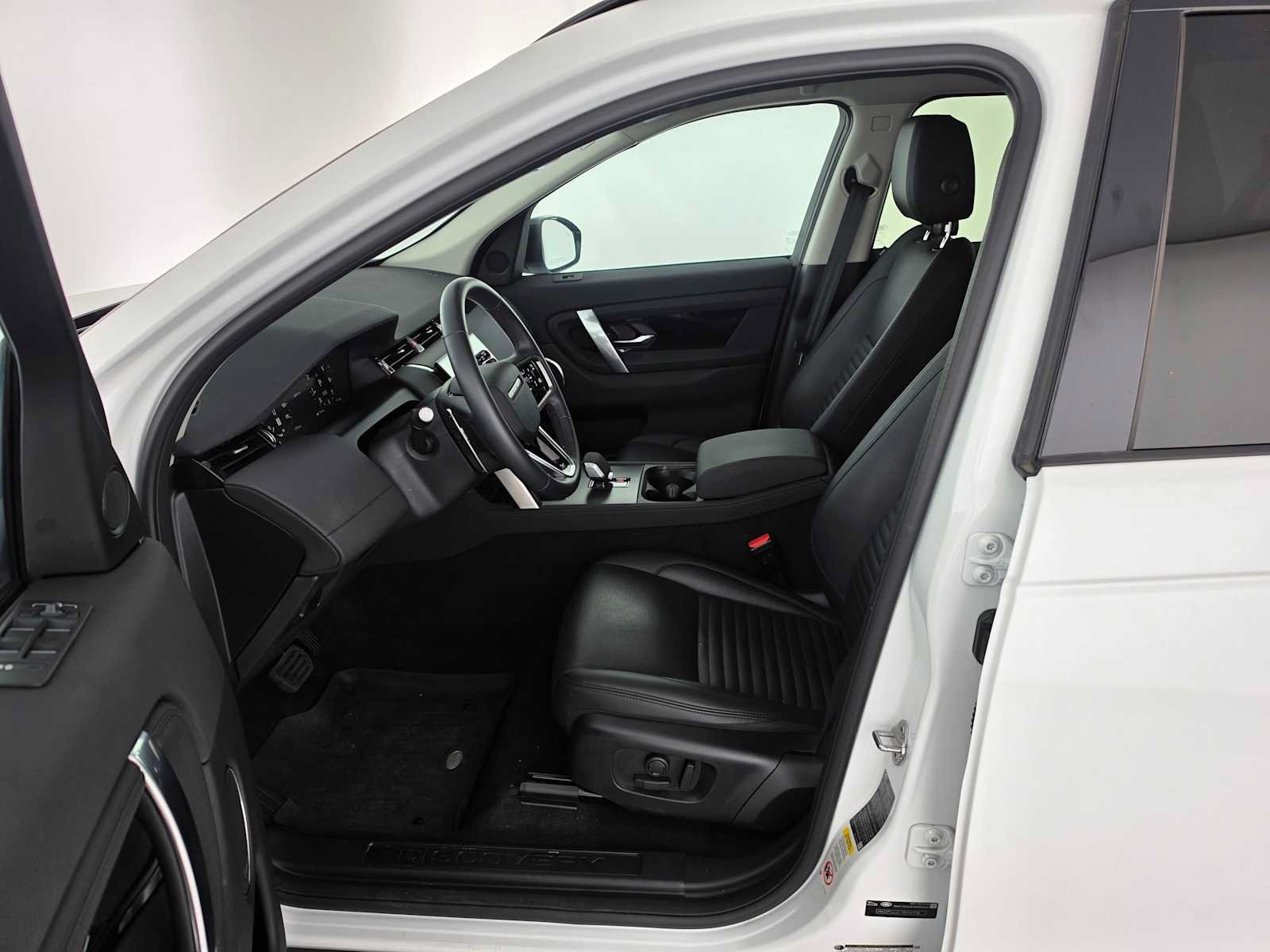 Used 2025 Land Rover Discovery Sport S AWD/4WD image 20