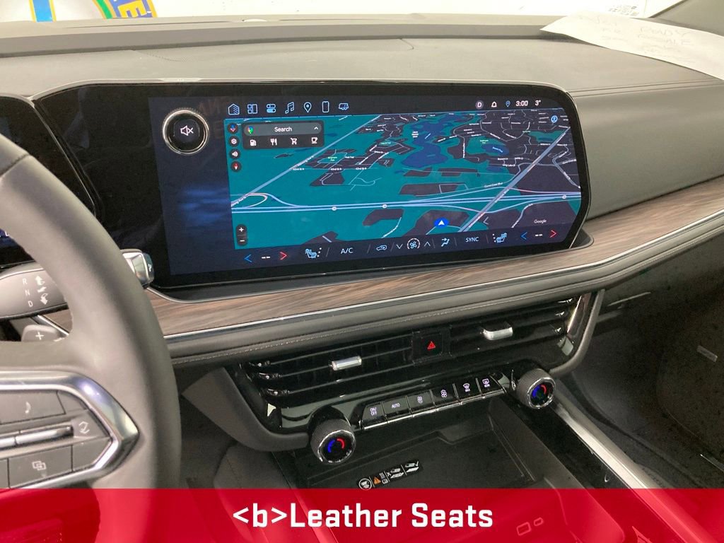 Used 2025 Chevrolet Suburban Z71 w/ Comfort Package image 2