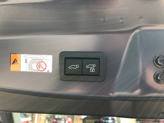New 2027 Toyota Prius Limited w/ Limited Premium Package AWD/4WD image 26