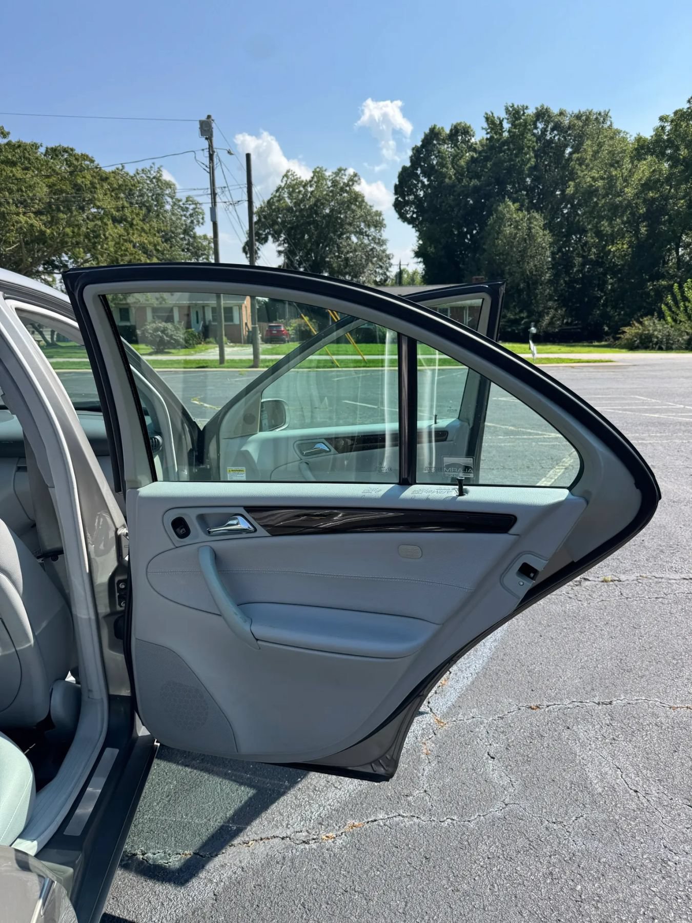Used 2004 Mercedes-Benz C 240 Sedan image 18