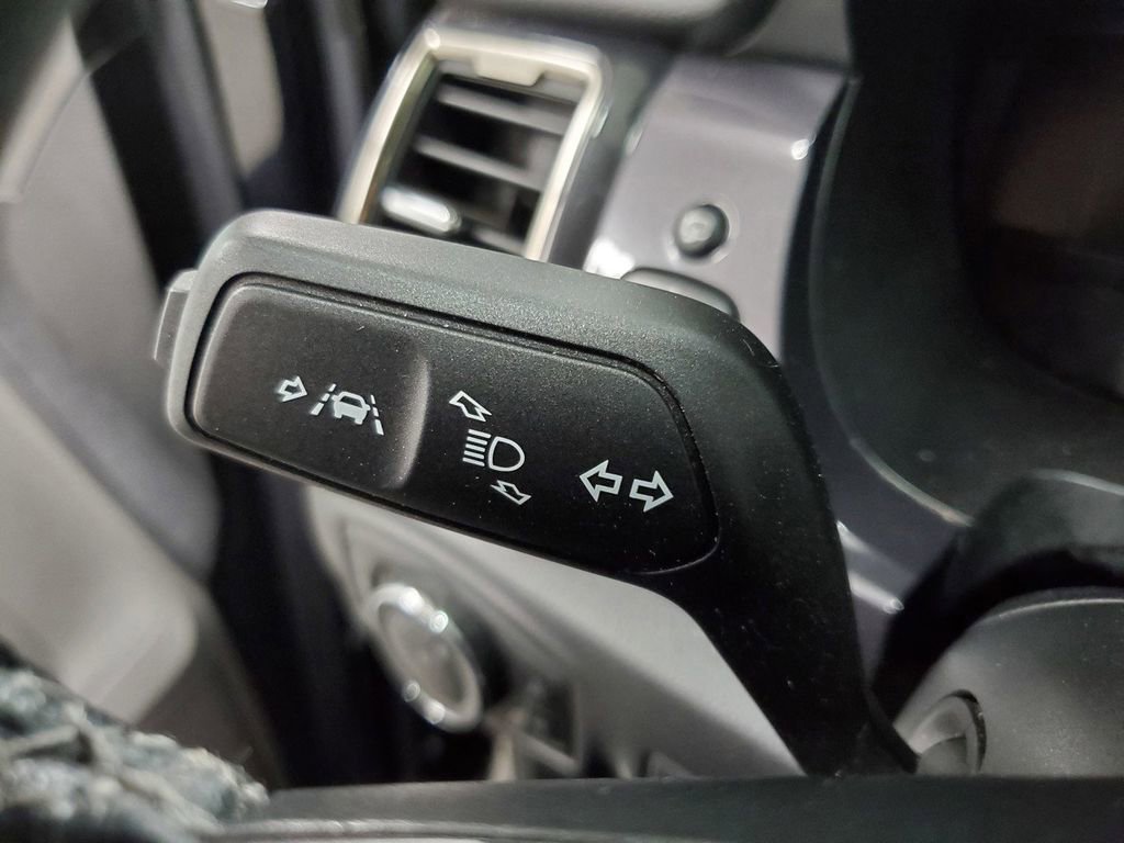 Used 2023 Ford Ranger Lariat w/ Equipment Group 501A High AWD/4WD image 32