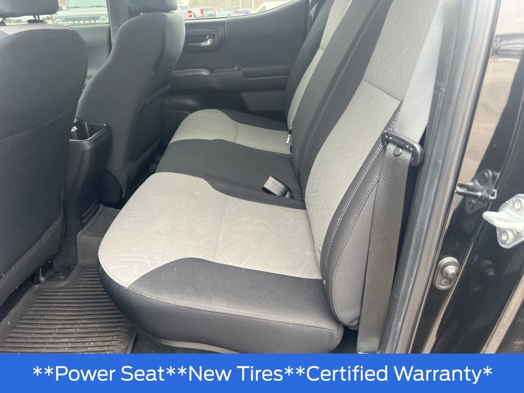 Used 2023 Toyota Tacoma TRD Off-Road image 25