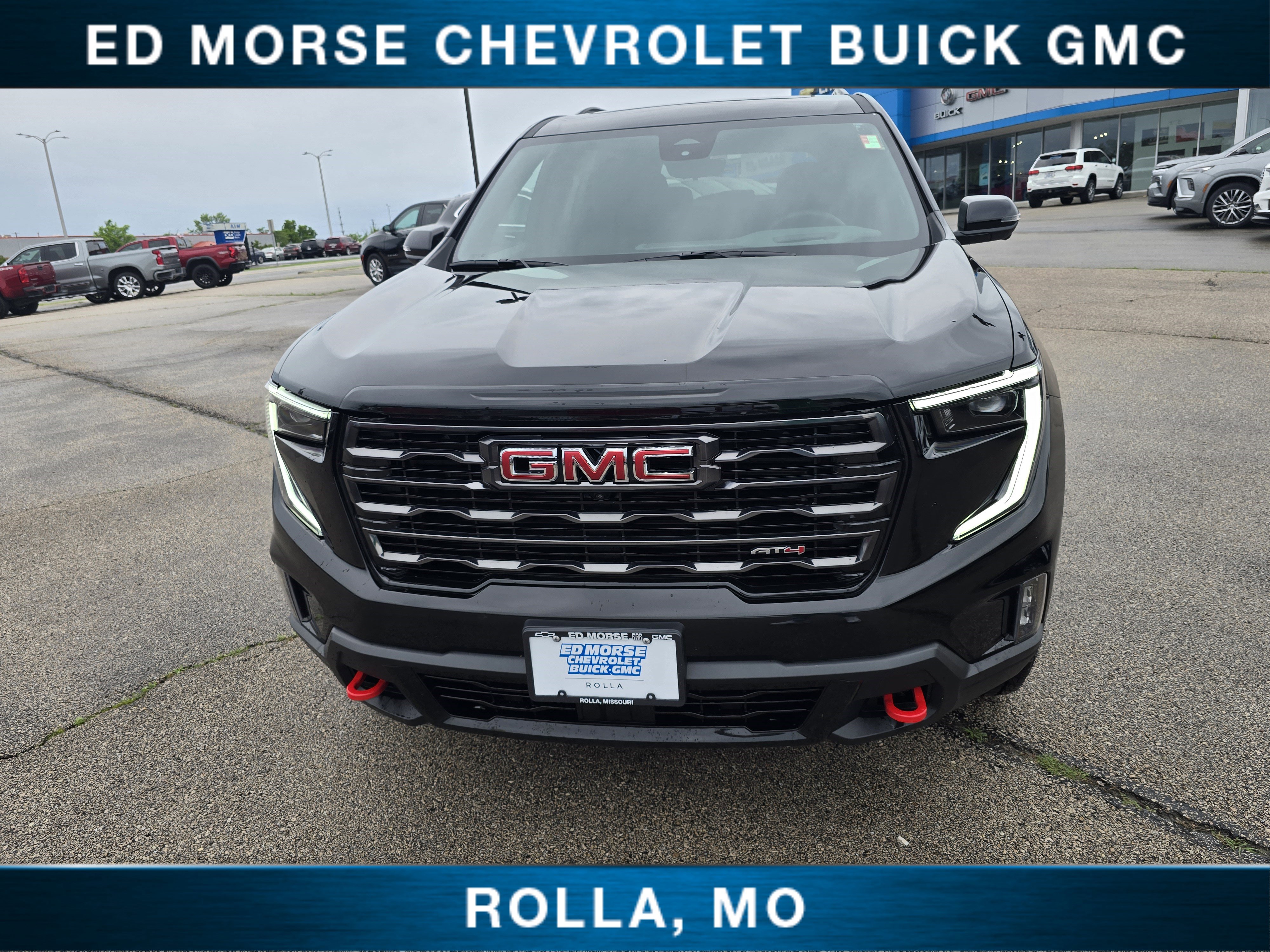 Used 2026 GMC Acadia AT4 w/ Luxury Package AWD/4WD image 8