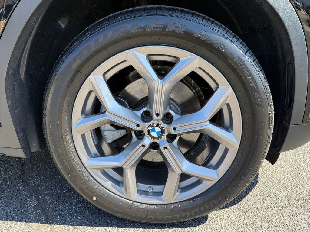 Certified 2023 BMW X3 xDrive30i w/ Premium Package image 18