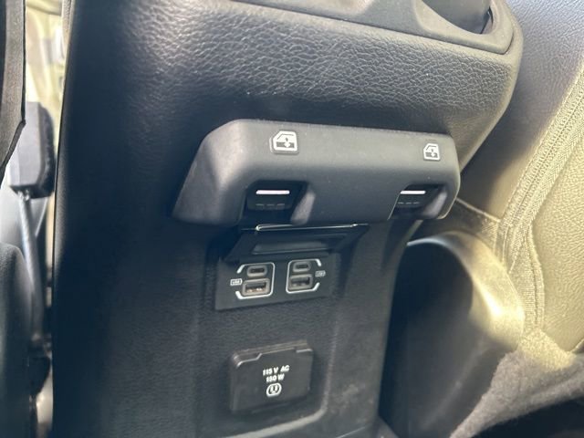 Used 2023 Jeep Wrangler Unlimited Sahara image 42