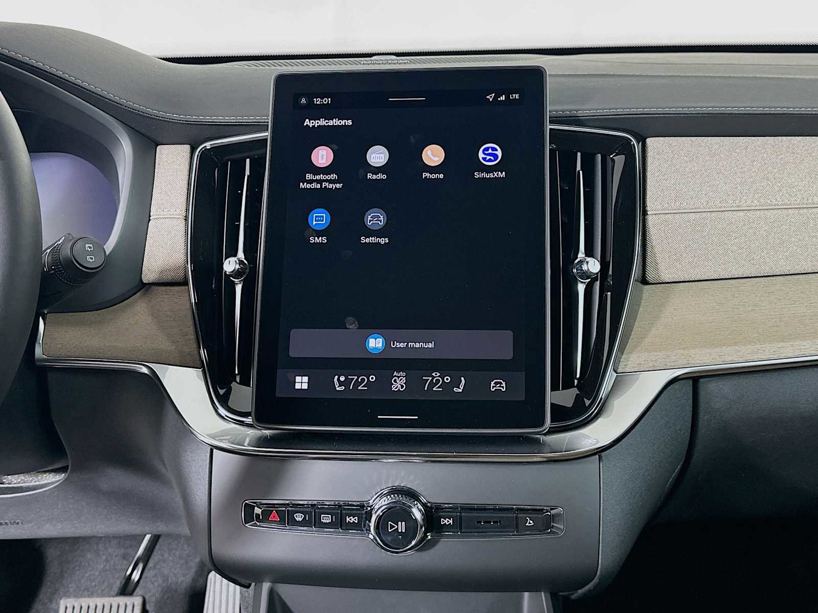 New 2026 Volvo XC90 T8 Plus w/ Protection Package Premier AWD/4WD image 13