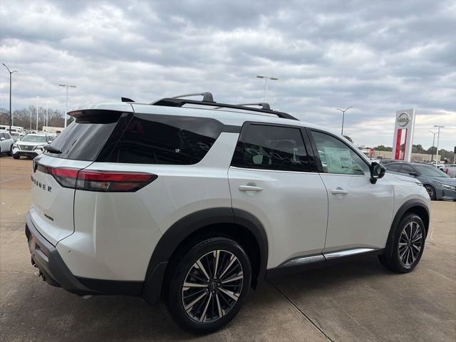New 2026 Nissan Pathfinder Platinum image 4