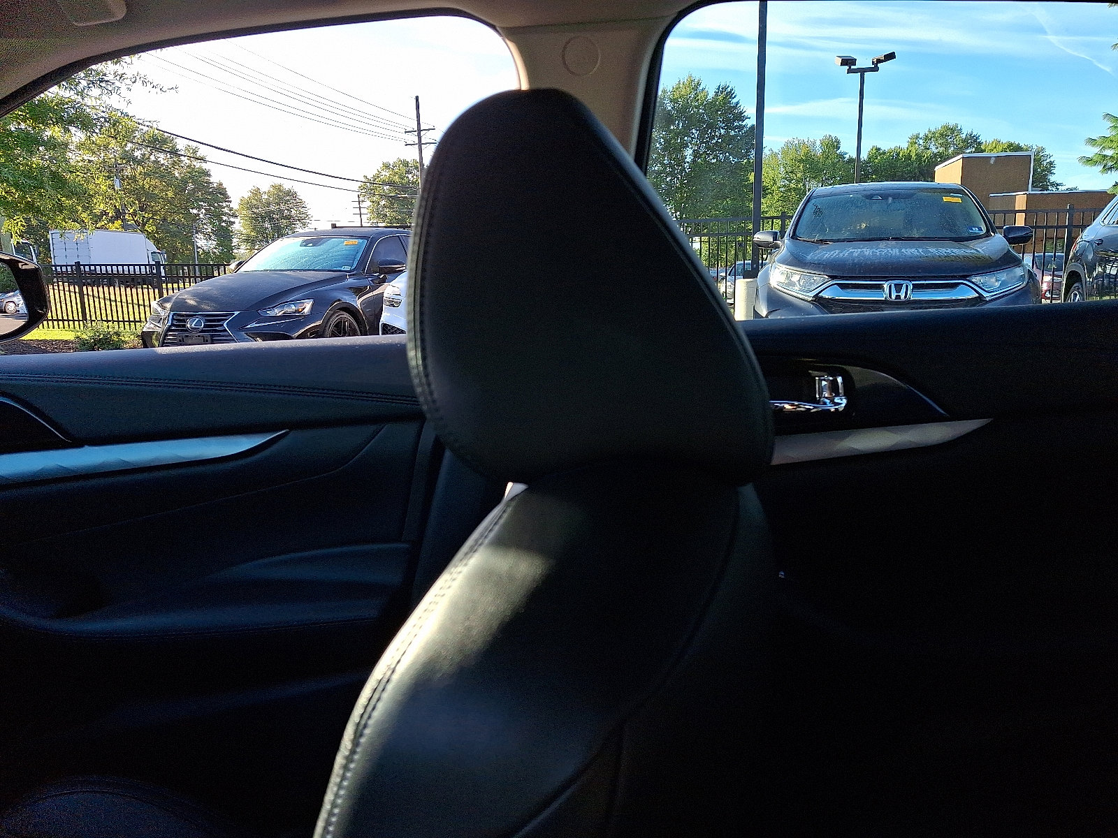 Used 2017 Nissan Maxima SR w/ Midnight Edition image 17